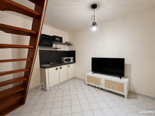 Duplex 2 pièces 16 m²