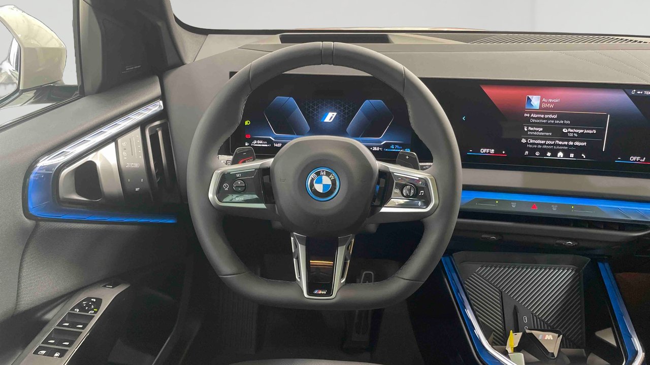 BMW X3 30e xDrive 299 ch BVA8 — photo 10