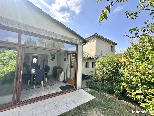 Propriété 5 pièces 125 m²