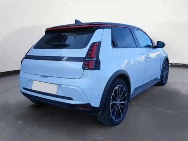 Renault 5 e-tech electrique 120ch techno autonomie urbaine — photo 4