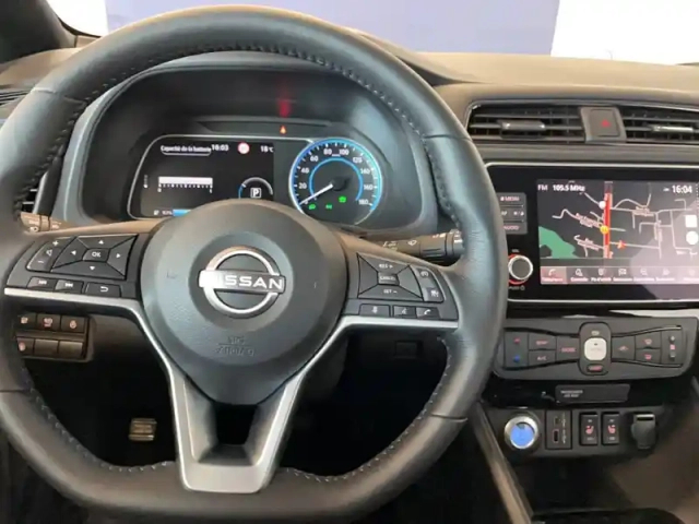 Nissan Leaf electrique 40kwh — photo 64