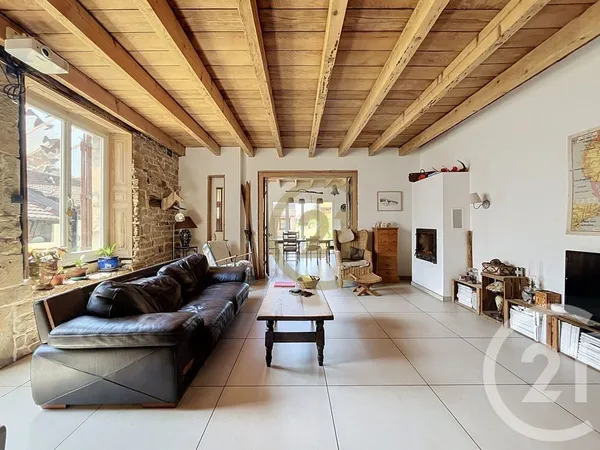 Maison 8 pièces 356 m²