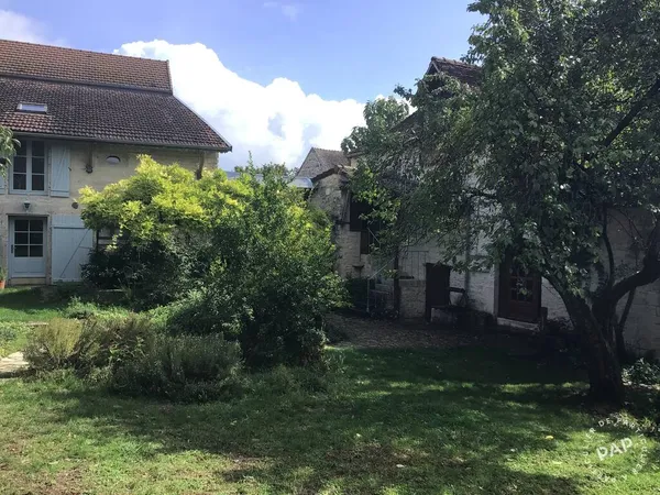 Maison 6 pièces 225 m²