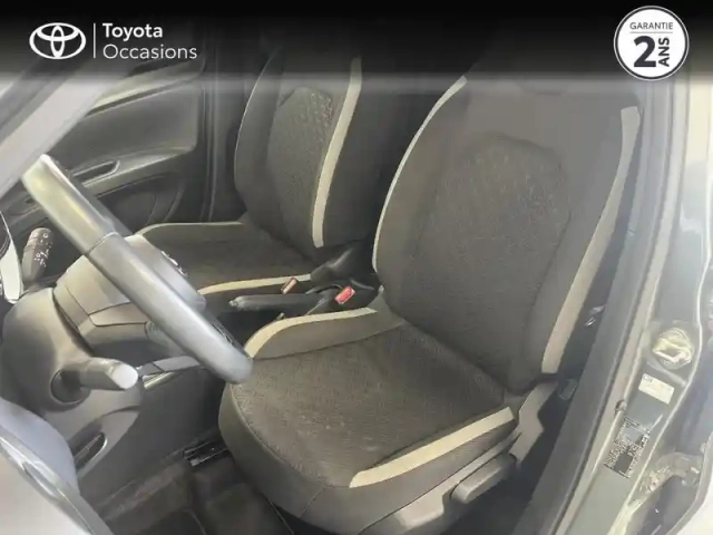 Toyota Aygo X 1.0 vvt-i 72ch design s-cvt — photo 11