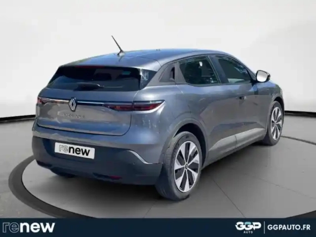 Renault Megane e-tech electric ev60 130ch evolution er super charge -b — photo 5