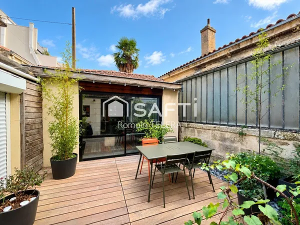 Nansouty : échoppe de 125 m² (+ 17 m² sous combles) avec 3 chambres, un bureau en dépendance et une 
