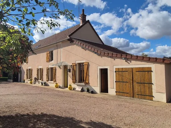 Maison 6 pièces 214 m²