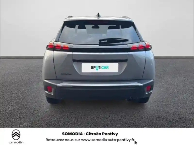 Peugeot 2008 1.2 puretech 100ch s&amp;s allure — photo 5