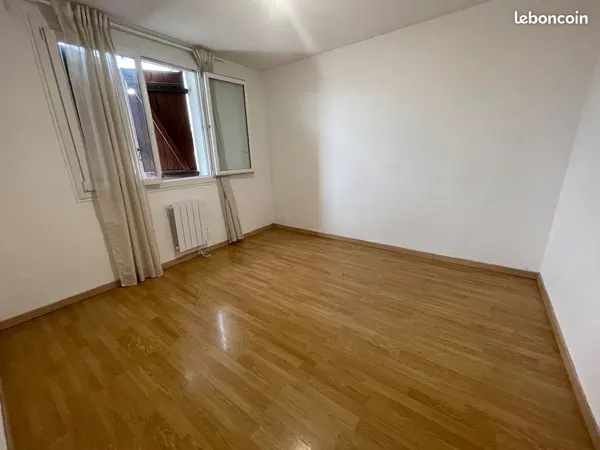 IZON : T3 avec BALCON