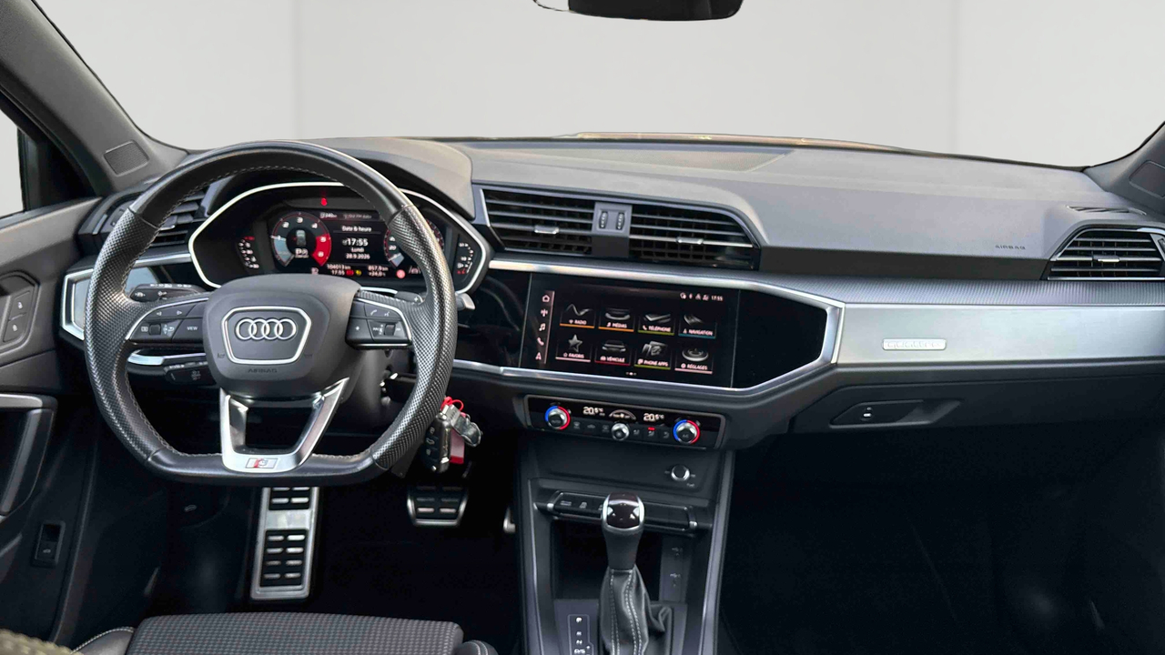 Audi Q3 35 TDI 150 ch S tronic 7 Quattro — photo 9