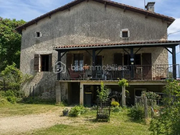 Maison de village 5 pièces 100 m²