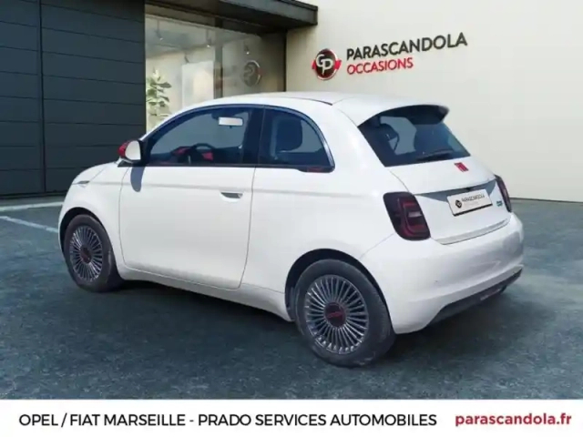 Fiat 500 e 118ch (red) my23 — photo 15
