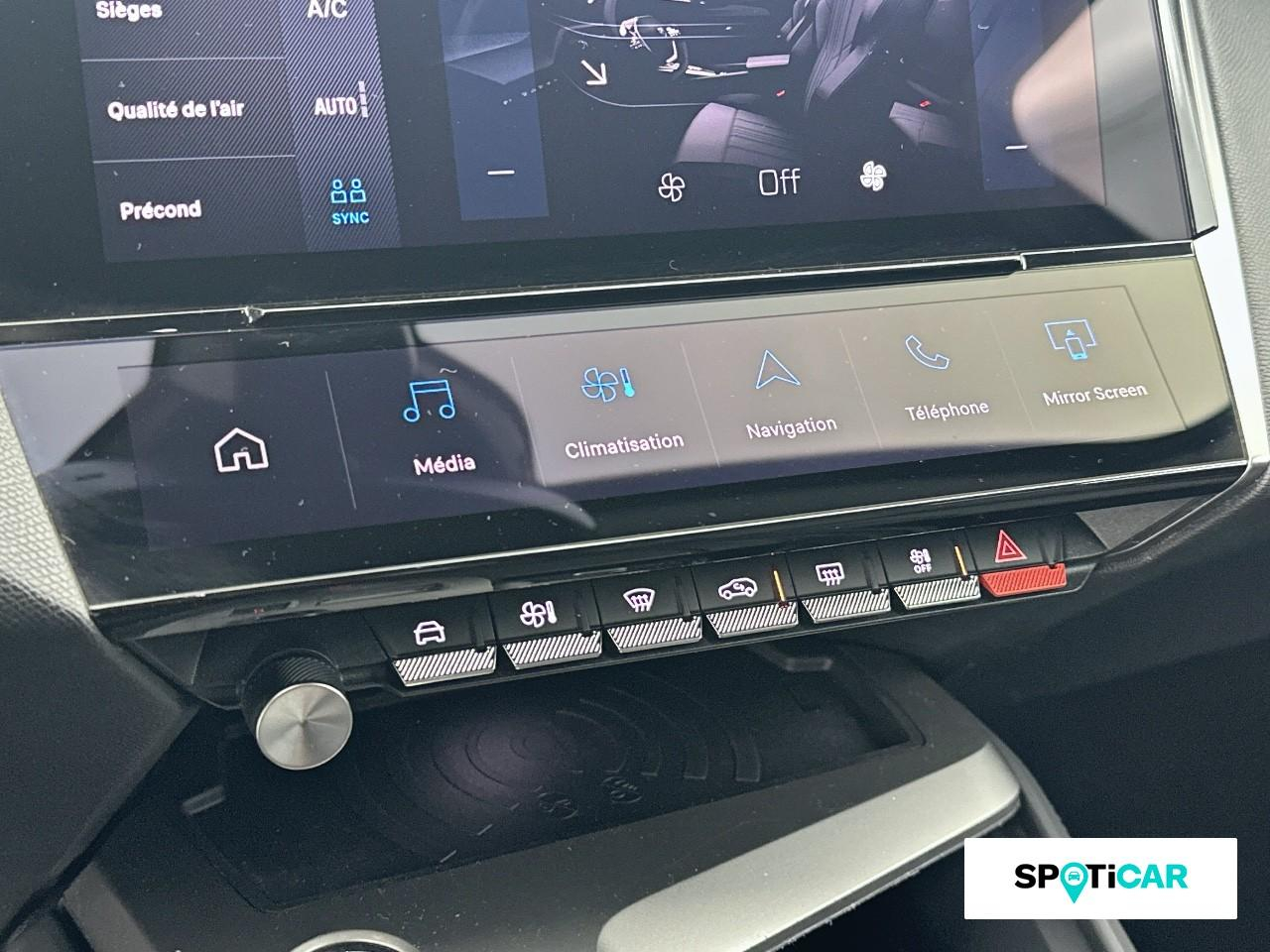 Peugeot 408 phev 225ch allure pack e-eat8 — photo 15