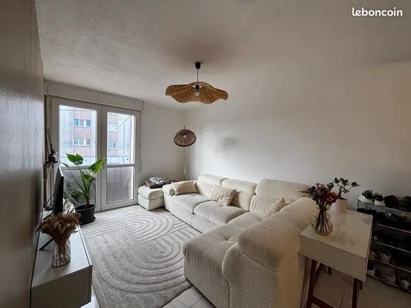 Appartement à louer à MAIZIÈRES LES METZ