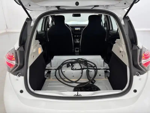 Renault Zoé zoe r110 - 22b — photo 26