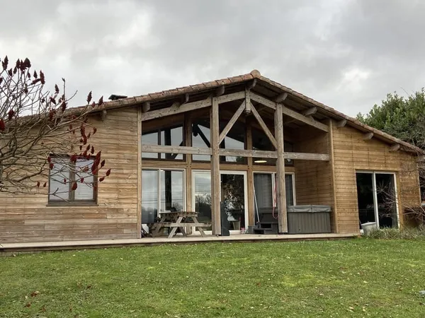 Maison Vente La Chapelle-Aubareil 4p 141m² 280000€