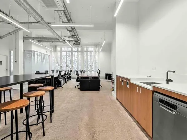 Bureaux 420 m²