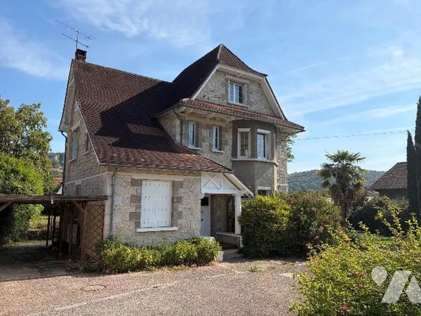 Maison 6 pièces 150 m²