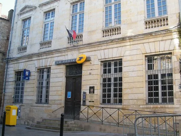 Opportunité exceptionnelle Cession d'un Portefeuille de 4 immeubles de rapport totalement loués
