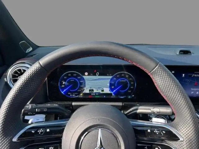 Mercedes Eqa 250+ — photo 14