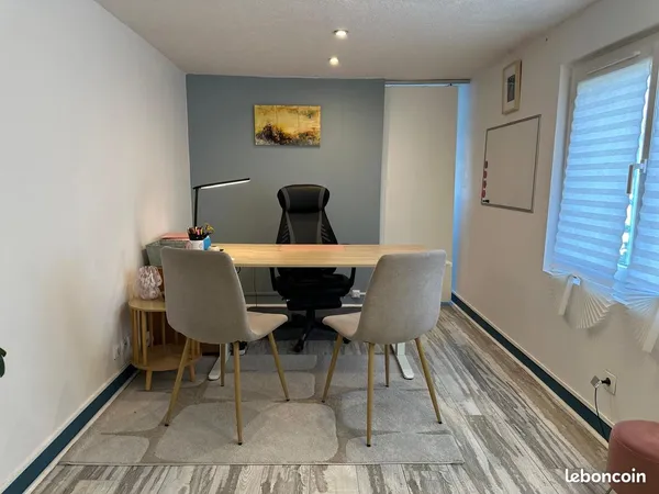 Cabinet à partager- Montfort-l'Amaury - 28 m²