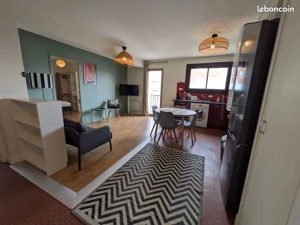 Appartement meublé tout confort 5 pièces 80 m2
