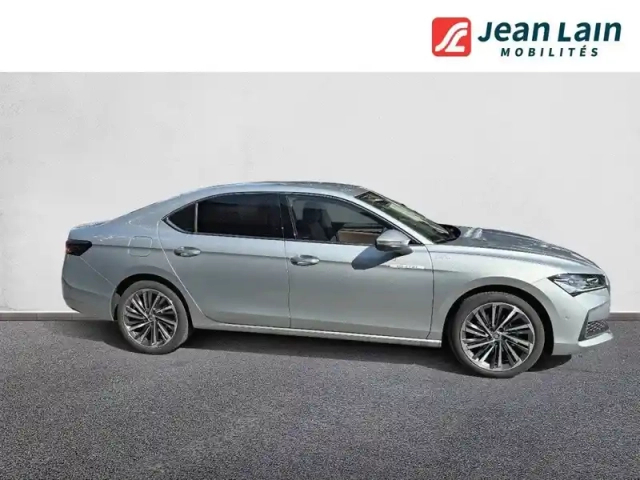 Skoda Superb berline 1.5 tsi mhev 150 ch act dsg7 — photo 40
