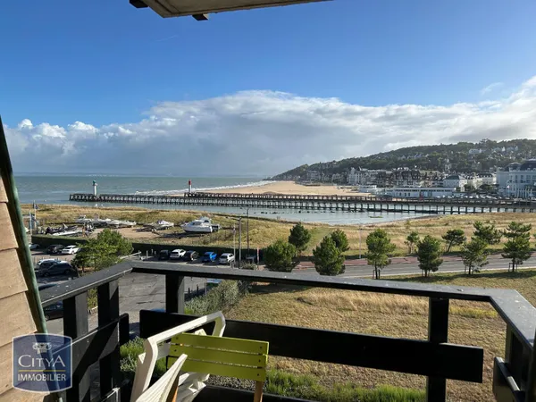 Studio 1 pièce 24 m²