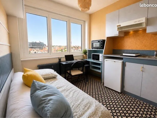 Charmant Studio Meublé 12m2 - Proche Gare Mâcon - Parking & Charges Comprises