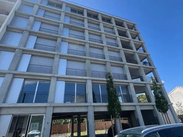Bureaux 124 m²