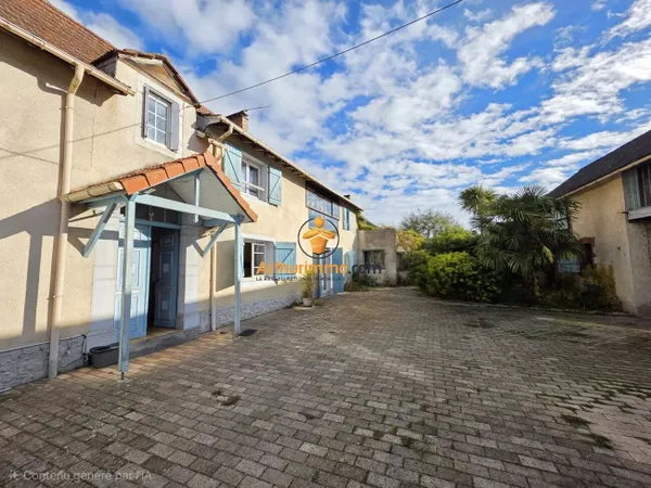 Maison 6 pièces 215 m²