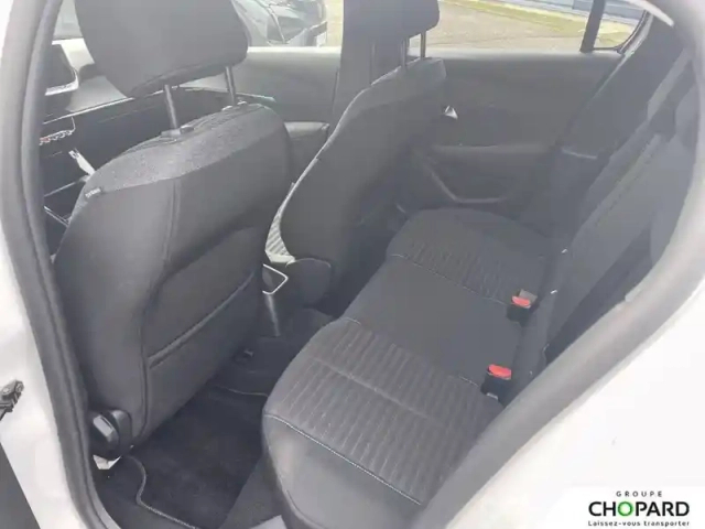 Peugeot 208 puretech 100 s&amp;s bvm6 — photo 11