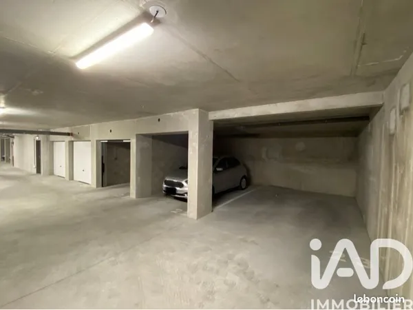 Stationnement Vente Lille   10000€