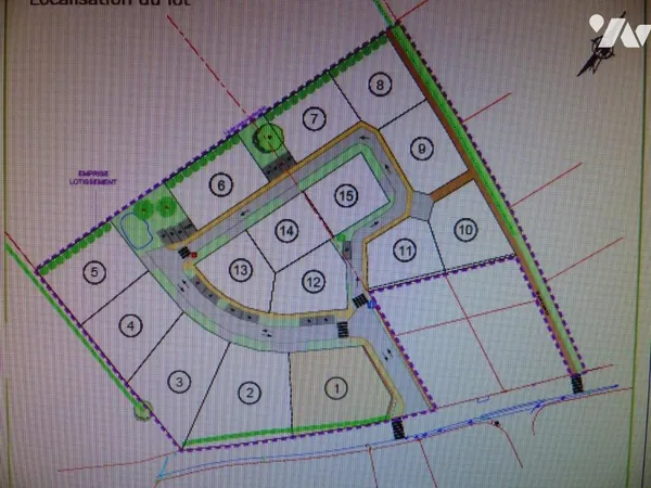 Terrain 805 m²
