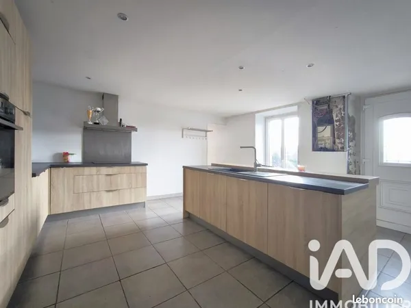 Maison 4 pièces 122 m²
