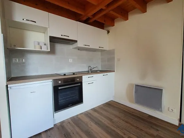 Appartement Pontivy 1 pièce avec mezzanine