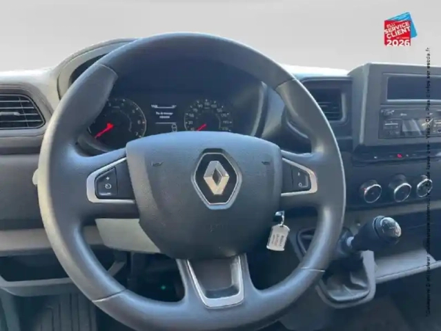 Renault Master fg f3500 l2h2 2.3 blue dci 135ch confort euro6e — photo 12