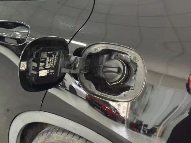Mercedes Gla 180 intuition — photo 6