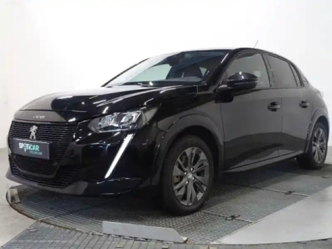 Peugeot 208 e- 136ch style