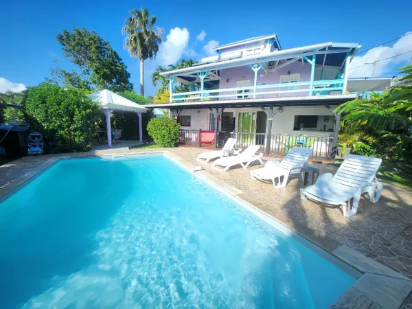 Maison 14 pièces 280 m²