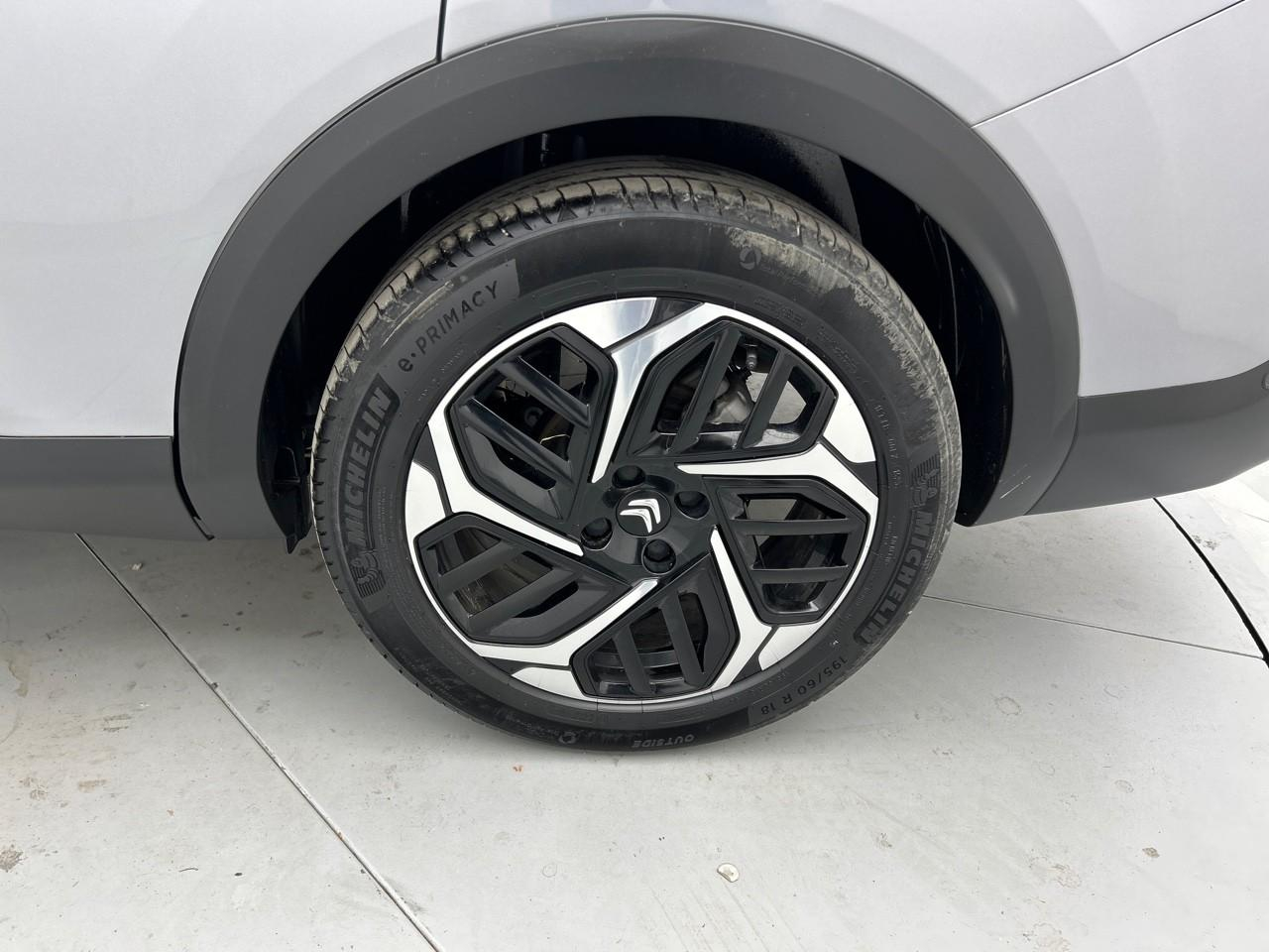 Citroën C4 X puretech 130 s&s eat8 shine — photo 16
