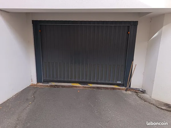 Parking box sécurisé Gagny