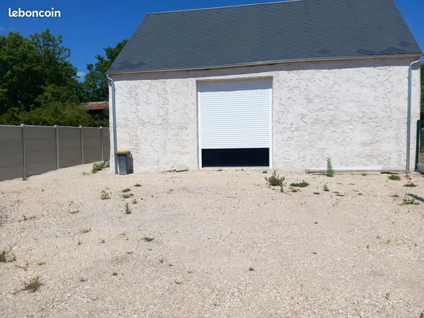 Location de grange de 70 m² avec terrain clos de 500m²