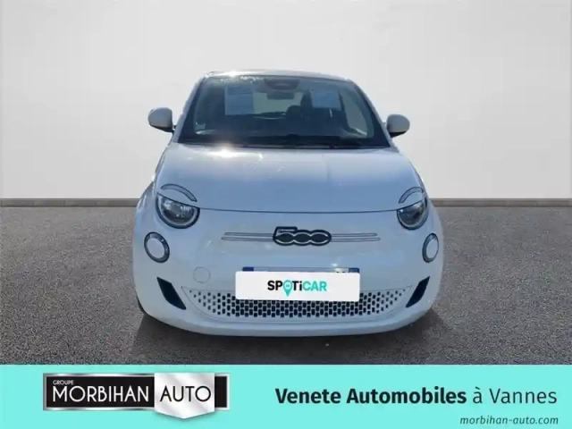 Fiat 500 3+1 e 95 ch — photo 28