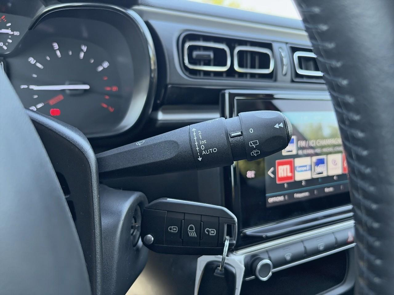 Citroën C3 1.2 puretech 83ch s&s shine — photo 15