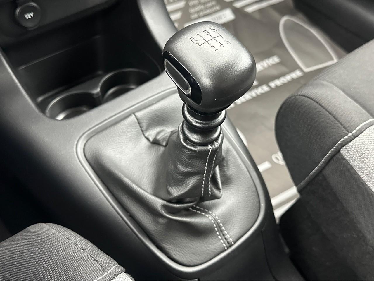 Citroën C3 puretech 110 s&s bvm6 c-series — photo 29