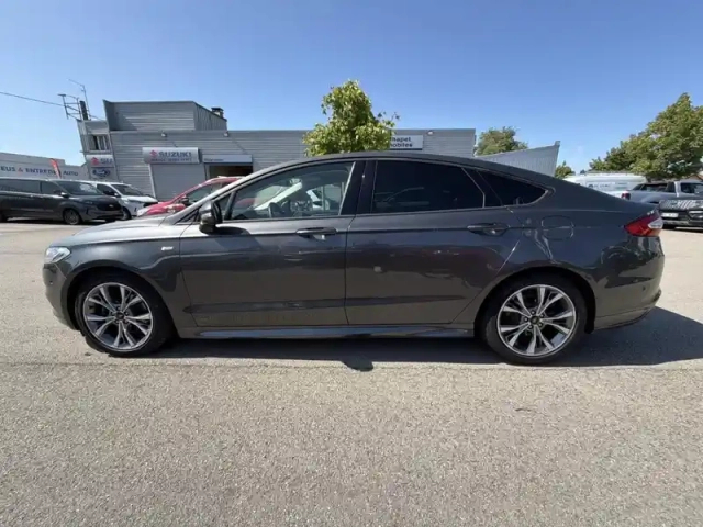 Ford Mondeo 2.0 tdci 180ch st-line i-awd powershift 5p euro6.2 — photo 8