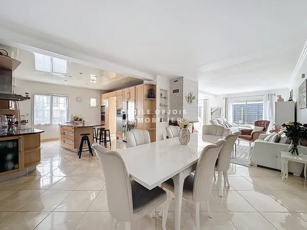 Vends maison récente - 160 m² - 6 pièces, 3 chambres - Joinville-le-Pont 94340