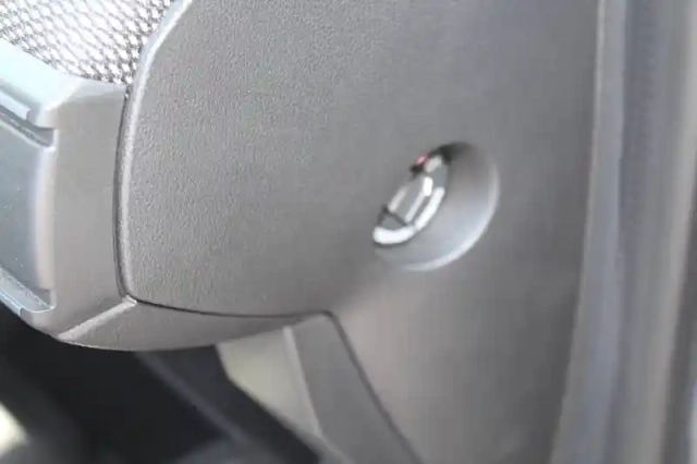 Dacia Sandero eco-g 100 — photo 20