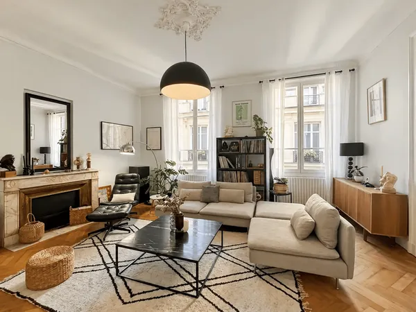 Appartement 5 pièces 140 m²
